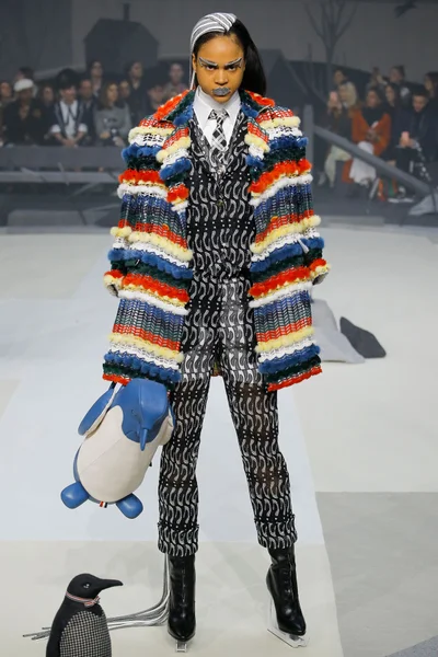 Look 35